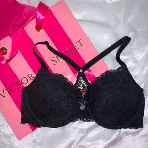 Victoria’s Secret Demi Bra Dream Angels Black Lacie Front Closure NWOT
